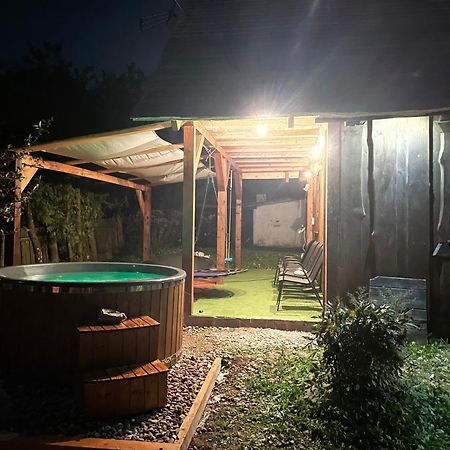 Dom Z Sauna - Lugiele Dzierwiany エクステリア 写真
